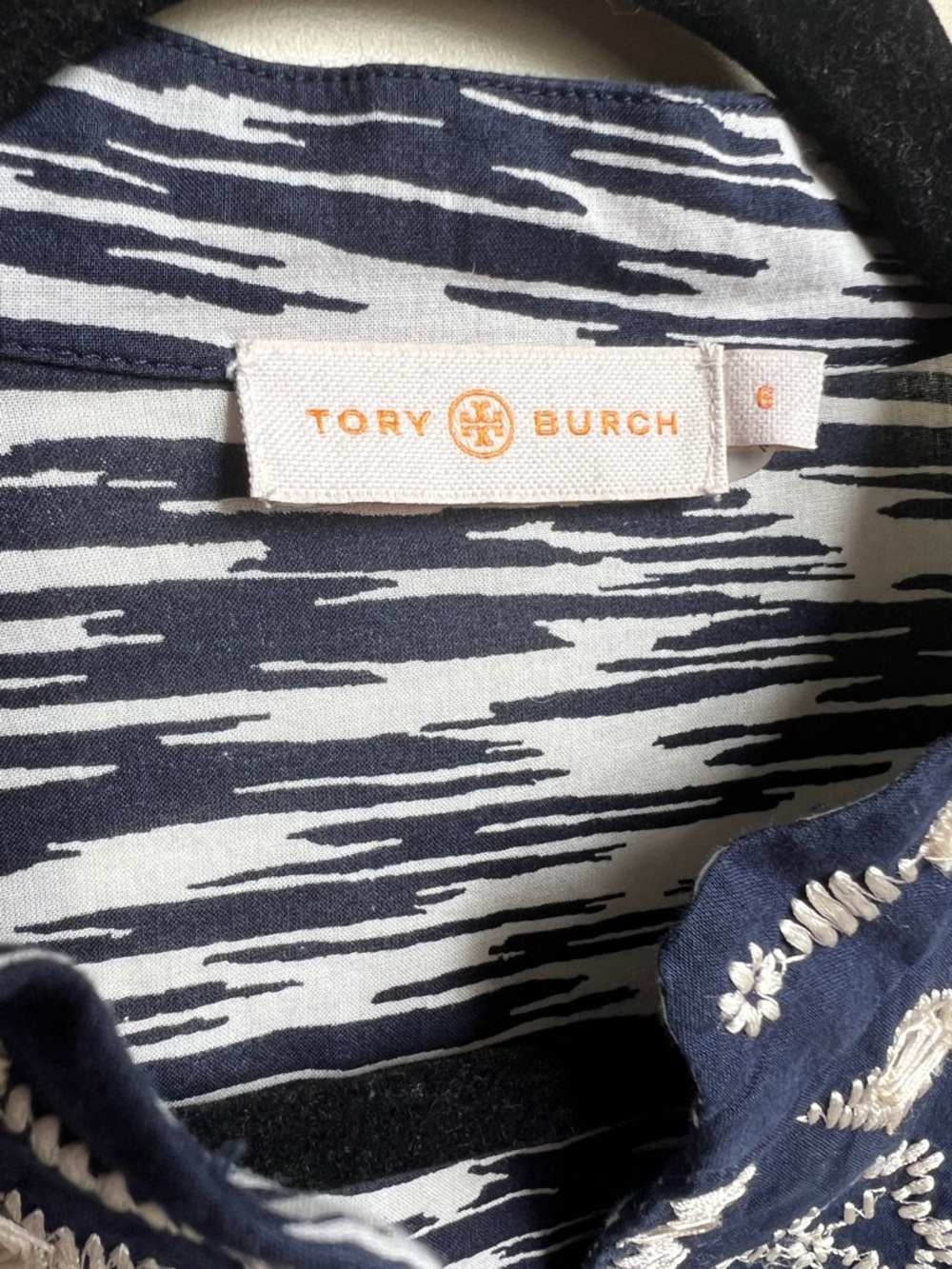 Tory Burch Navy and Ivory Space-Dye Embroidered Tunic Top women’s 6 - Picture 6 of 8